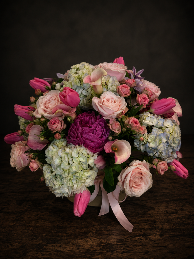 By boxes with flowers Margaux in Marbella