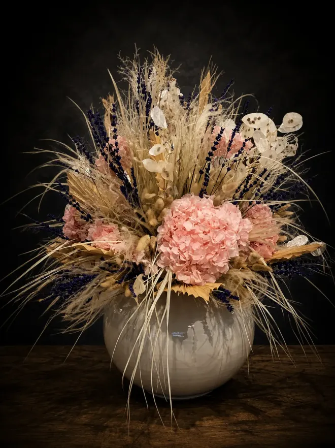 buy artificial floral arrangement Mathilde in Marbella