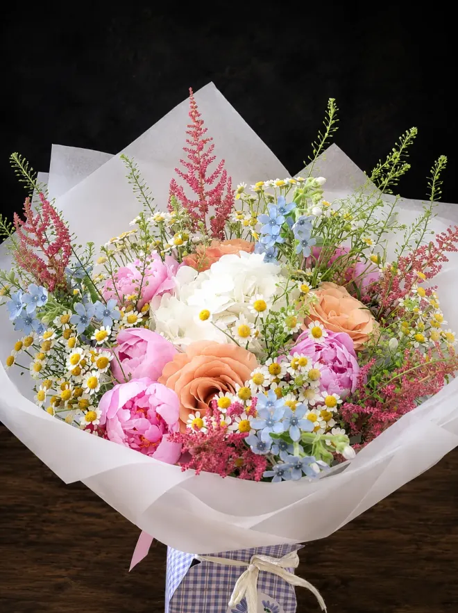 Buy bouquet Colette in Marbella