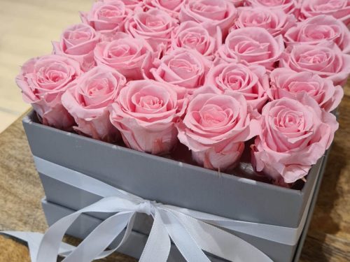 box with roses Marbella MyFlower